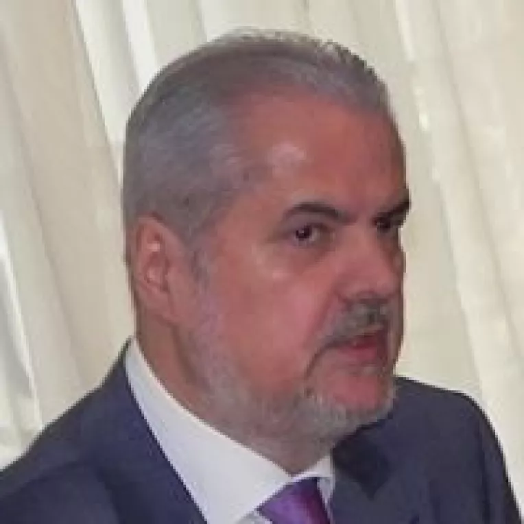 Dupa doar un an, Romania reintra sub auspiciile regimului de coabitare presedinte-premier