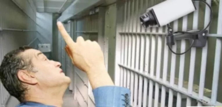 Gigi Becali este traumatizat psihic din cauza detentiei