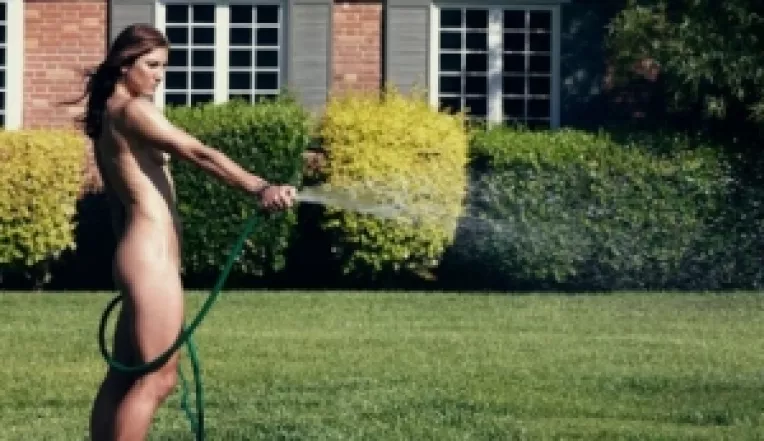 Hope Solo : Portarita sexy a nationalei feminine de fotbal a SUA