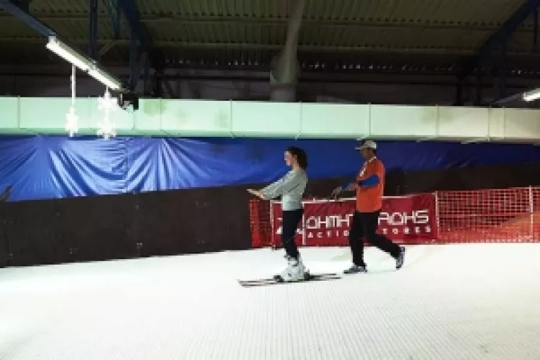 In Bucuresti exista o partie de schi acoperita