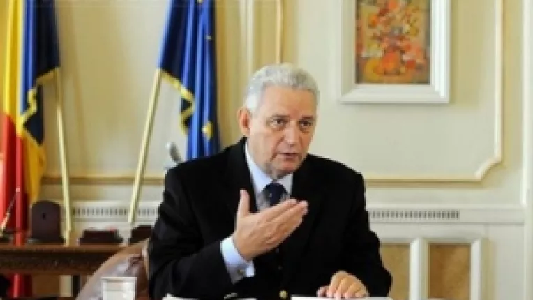 MEDIAFAX: Ilie Sarbu: Ideea devansarii prezidentialelor e buna. Ramane de vazut cum se va concretiza