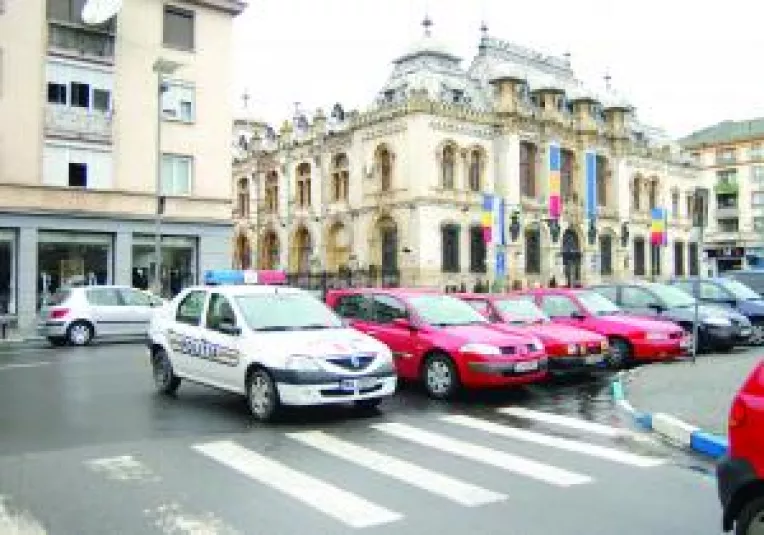 Politia are voie sa incalce legea