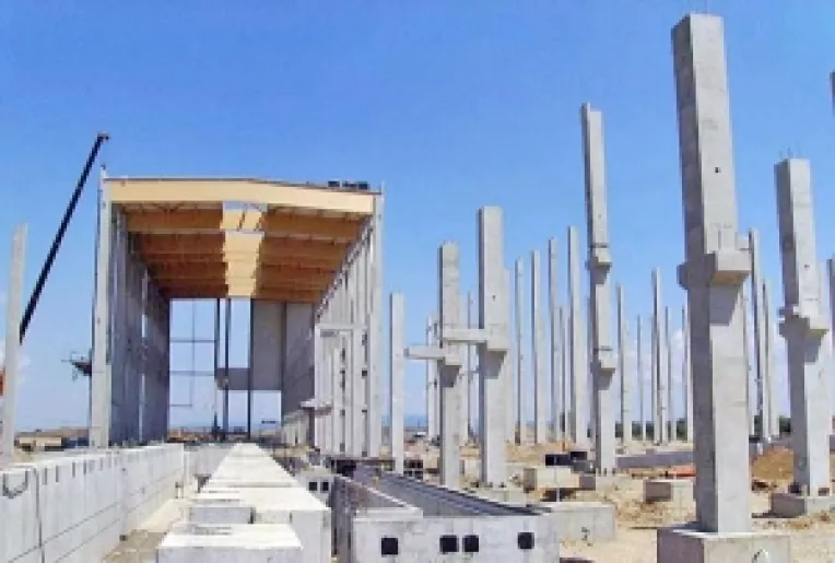 Producator de PAL si operator in Portul Constanta, Kronospan a pierdut procesul pentru constructia unei noi fabrici