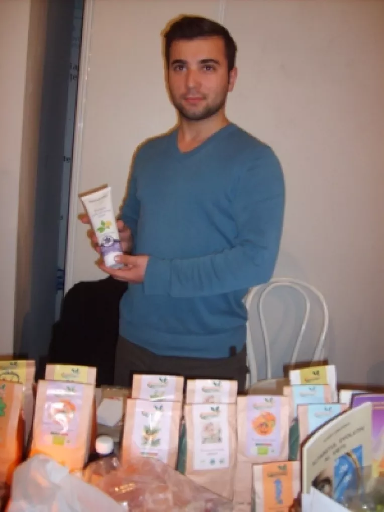 Valentin Vladila, administrator la Farmacia Ta: "La Sala Dalles, au mare cautare si mastile de par si cremele antireumatice!"

