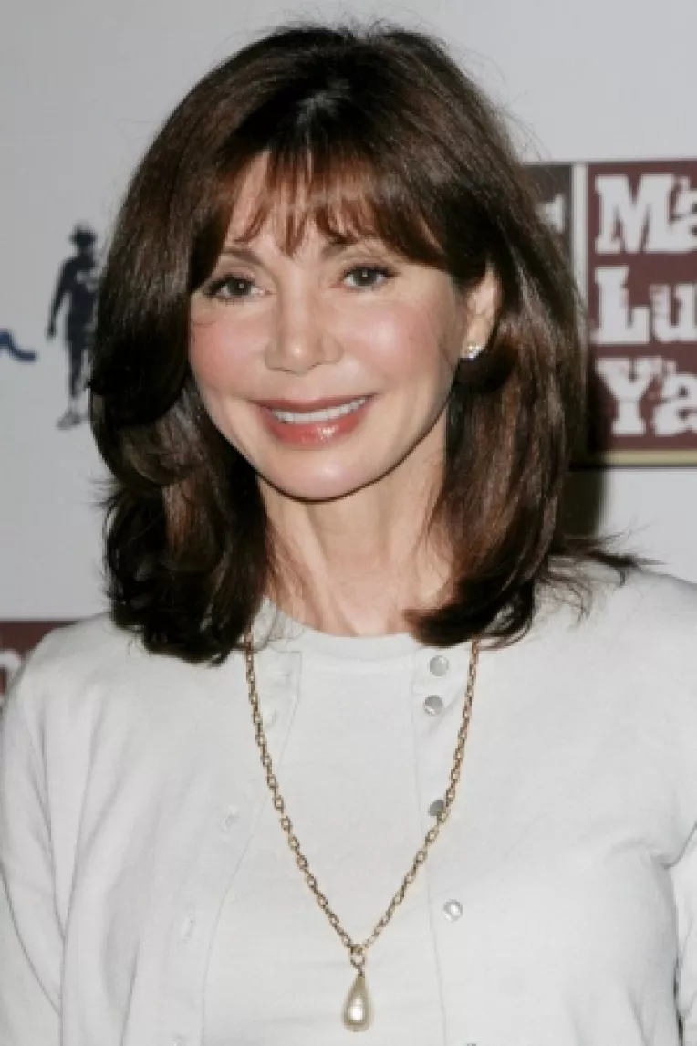 Victoria Principal a renuntat la actorie si a lansat propria linie de cosmetice: PRINCIPAL SECRET